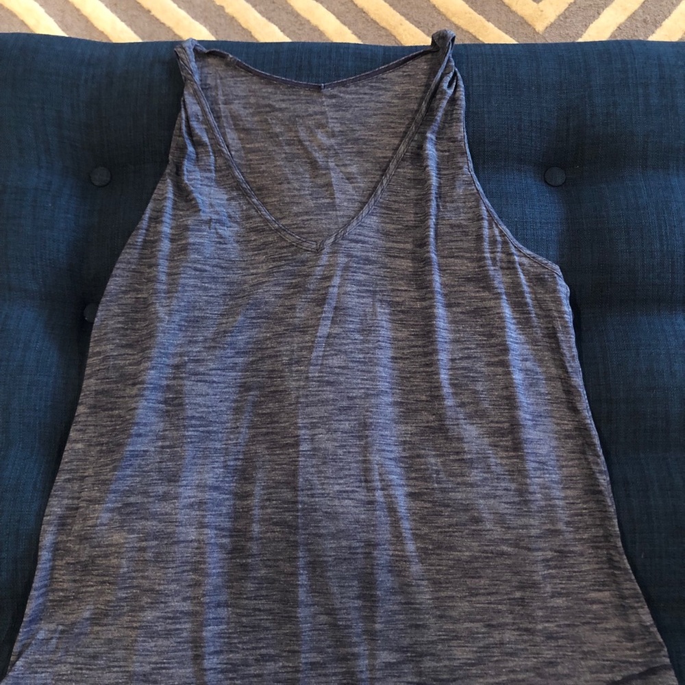 Lululemon Twisted shoulder tank